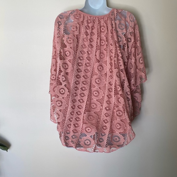 Drapers Double Layer blouse w/ lace poncho style over-lay Medium Rose Top - Picture 2 of 7